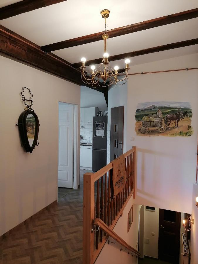 Apartament W Karkonoszach Stary Mlyn โควารี ภายนอก รูปภาพ